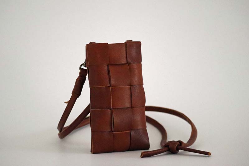 �ނނ��ԃX�}�z�|�V�F�b�g �u���E��